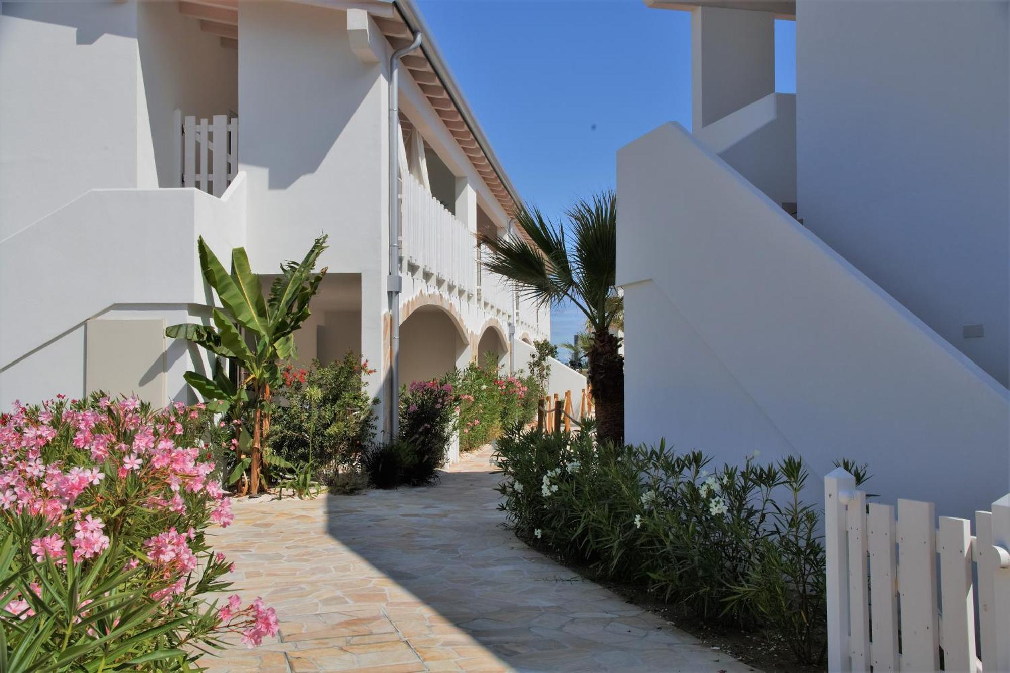 Cala Blu Residence Con Piscina-Centralissimo Lido Di Jesolo Eksteriør billede